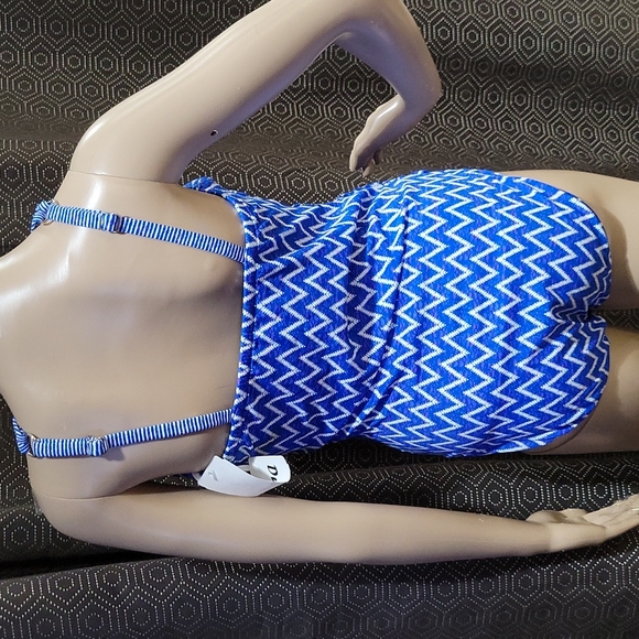 NWT Dune Deck swimsuit - Picture 5 of 8